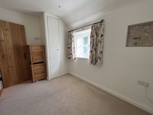 Photo 16- click for photo gallery